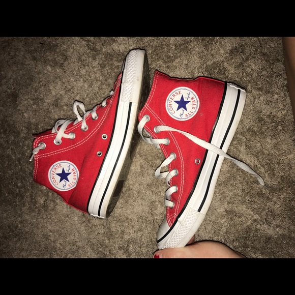 Converse Shoes - High Top Red Converse